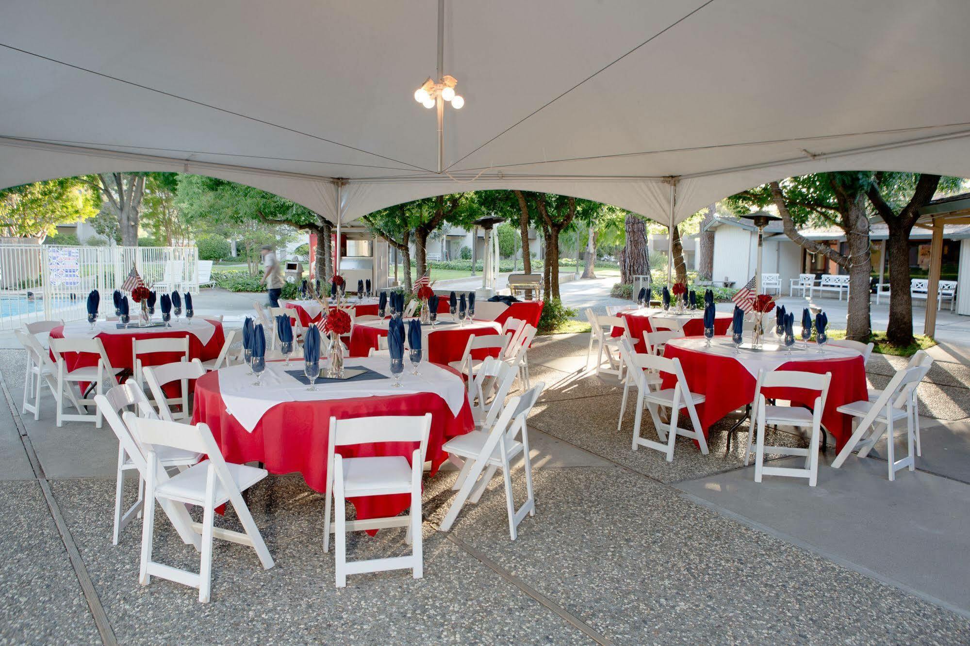 Los Gatos Lodge Luaran gambar